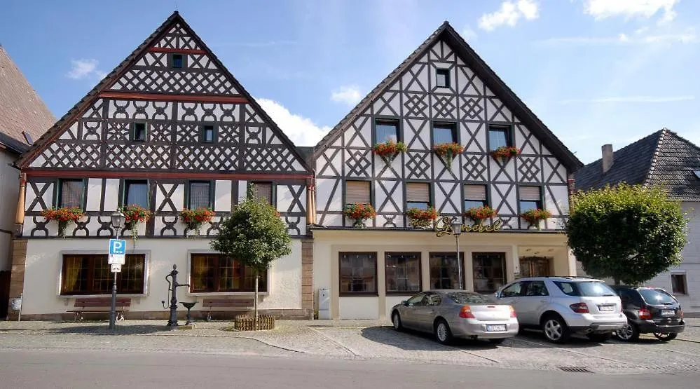 Hotel Gondel Altenkunstadt 3*,