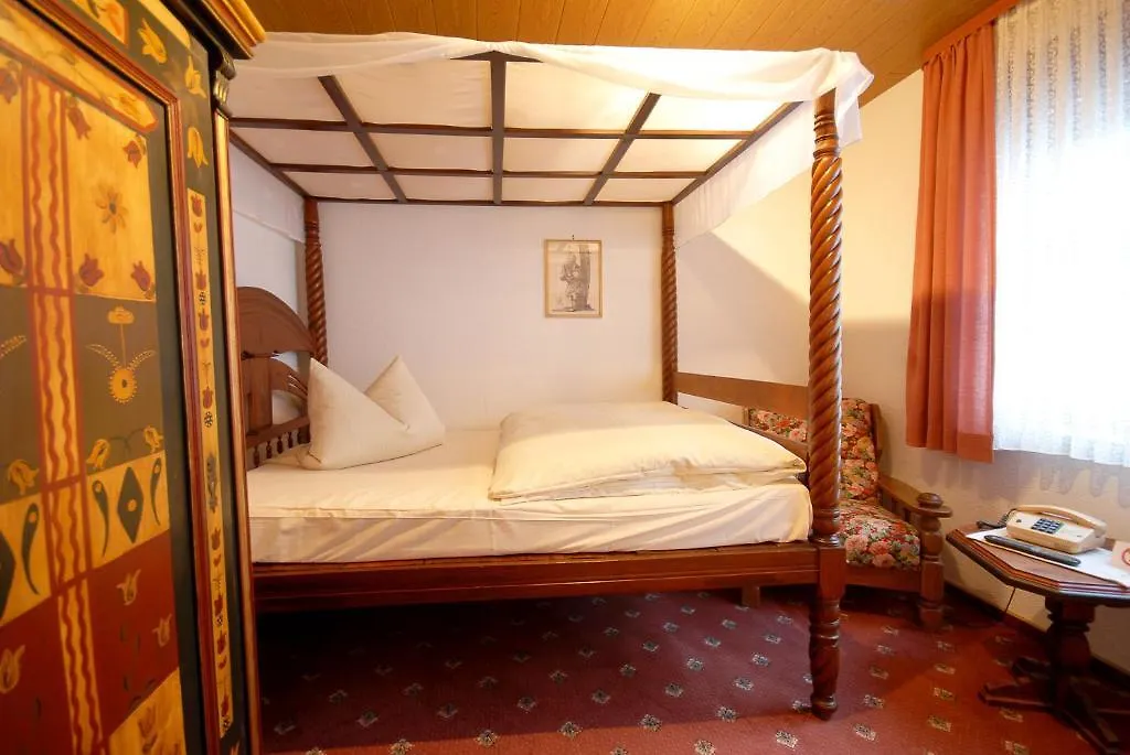 Hotel Gondel Altenkunstadt 3*,
